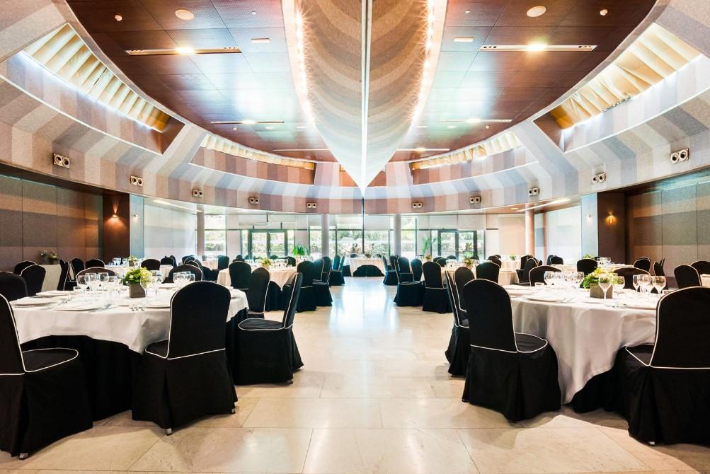 Eurostars Suites Mirasierra Madrid Exterior foto The Great Hall