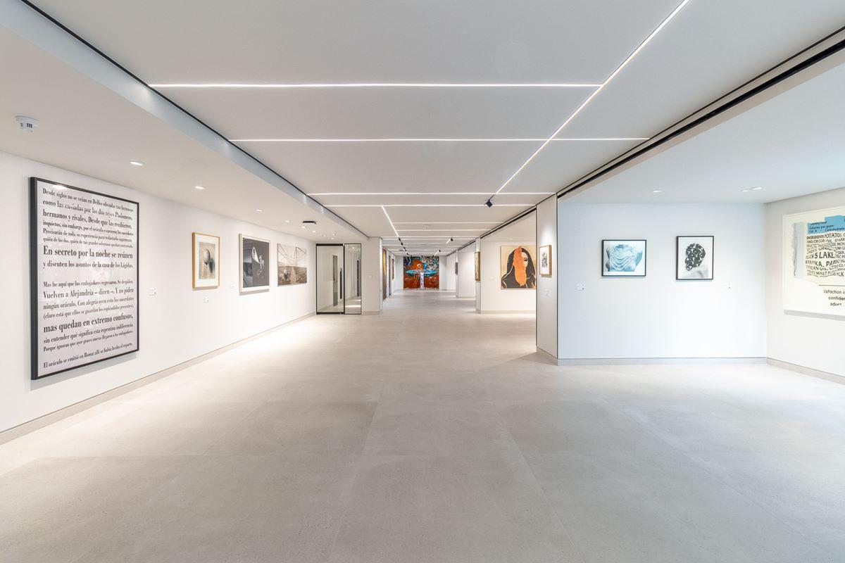 Eurostars Suites Mirasierra Madrid Exterior foto The Art Gallery